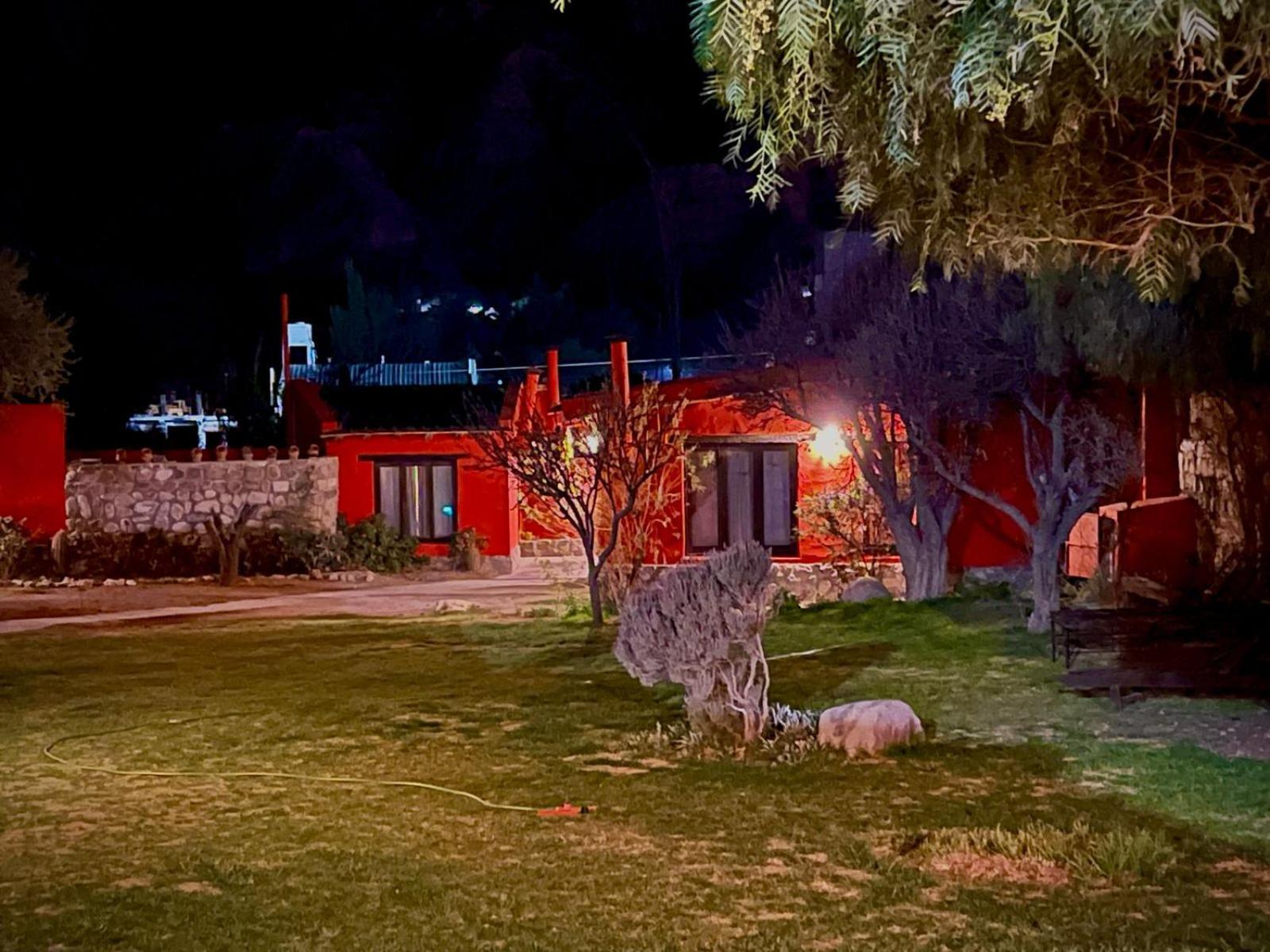 Posada Con Los Angeles 蒂尔卡拉 外观 照片